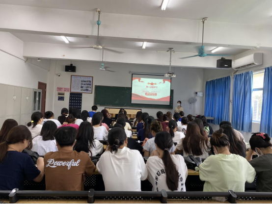 教育学院党团活动