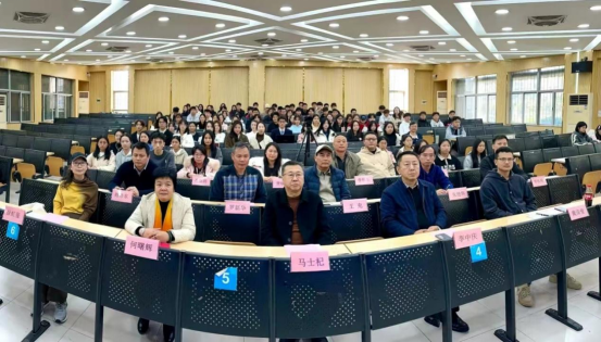 ''筑梦生涯，点亮梦想''信息工程学院在2024年职业规划大赛获得优异成绩
